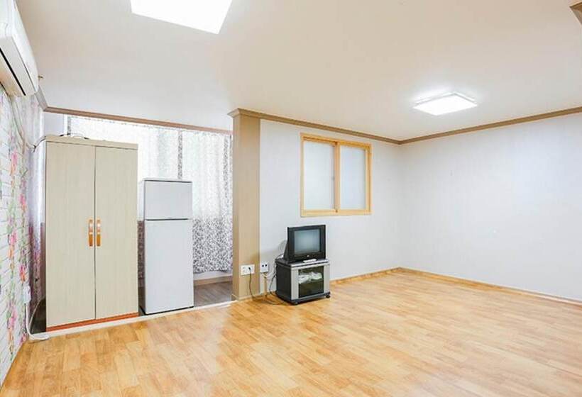 Daebudo  Badajigi Pension