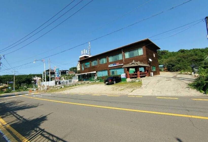 Daebudo  Badajigi Pension