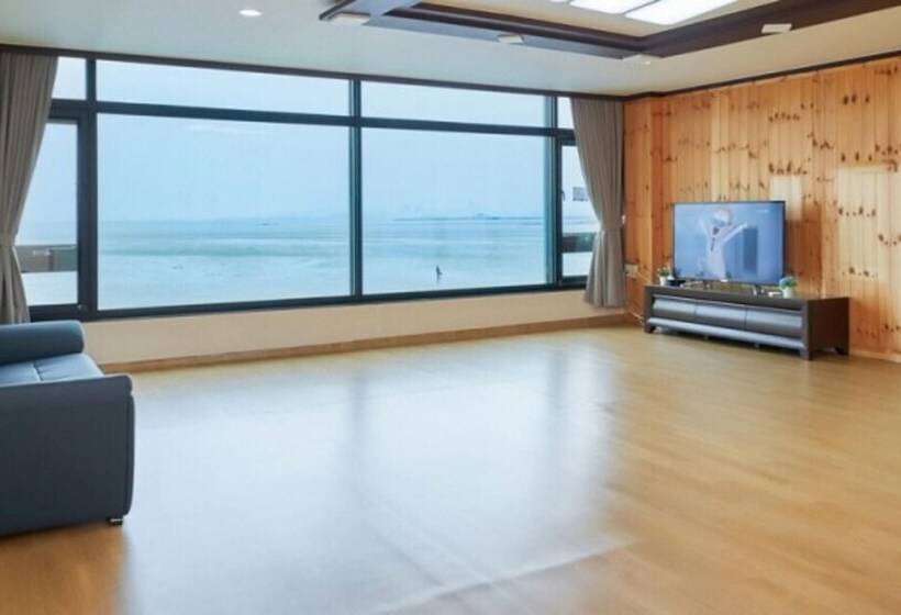 Daebudo Badatga Urijip Pension