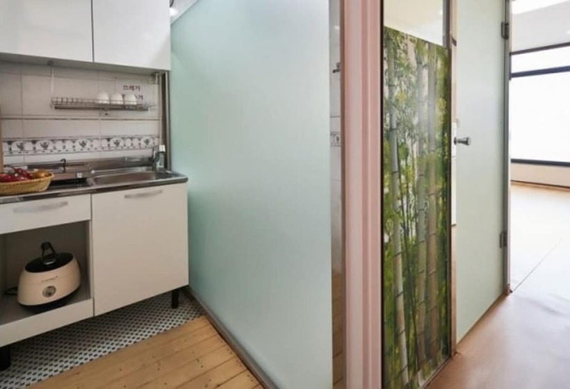 Daebudo Badatga Urijip Pension