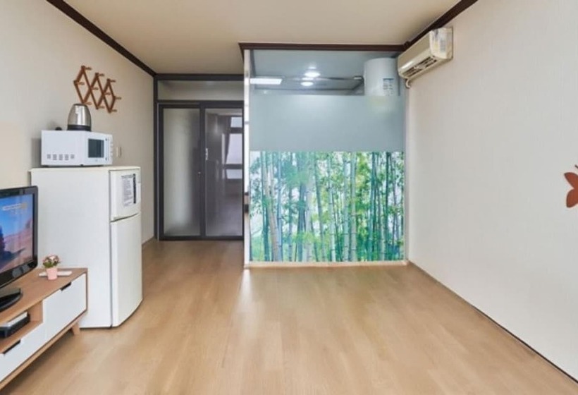 Daebudo Badatga Urijip Pension