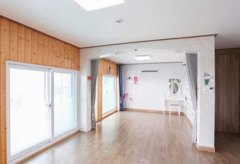 Daebudo Chungchun Pension