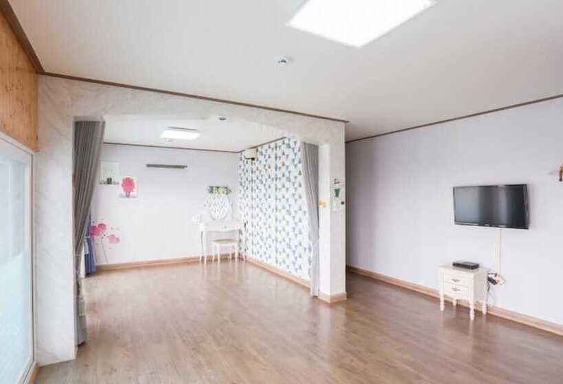 Daebudo Chungchun Pension