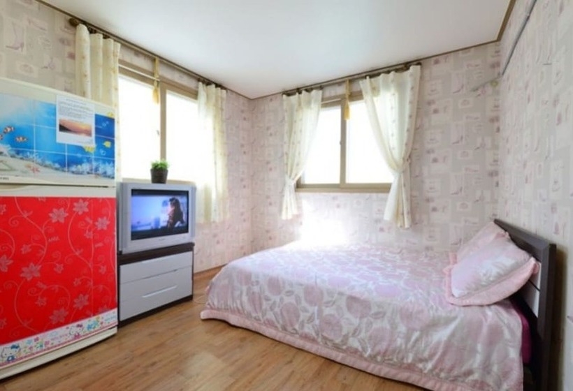 Daebudo Simille Pension