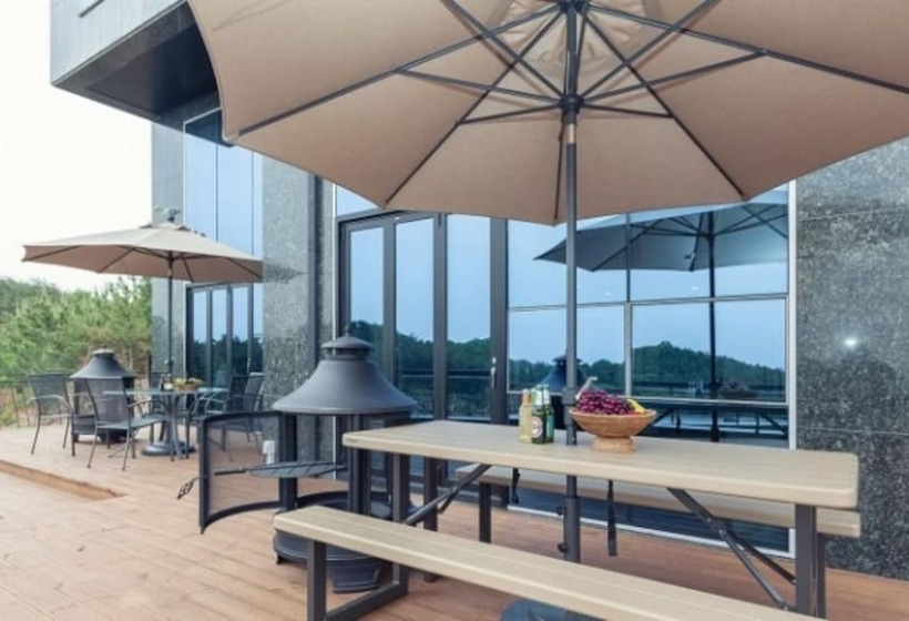 Daebudo  W Eden Pension