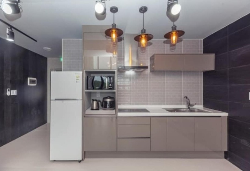 Daebudo  W Eden Pension