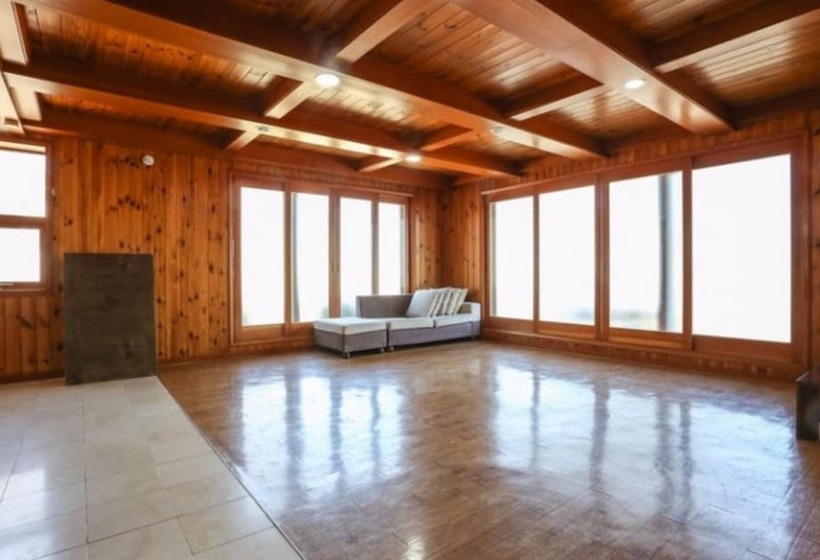 Daebudo White Island Pension