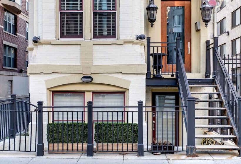 Fully Furnished Apartment In Washington Near Logan Circle
