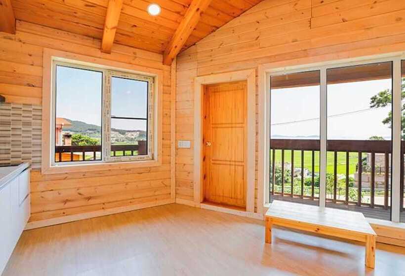 Ganghwado Gold View Pension