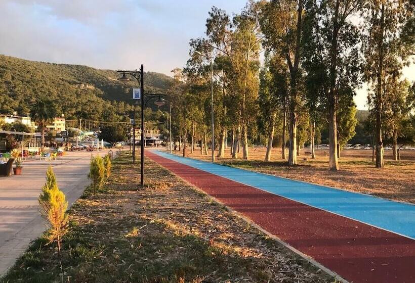 Garden Butik & Apart Hotel Akbuk