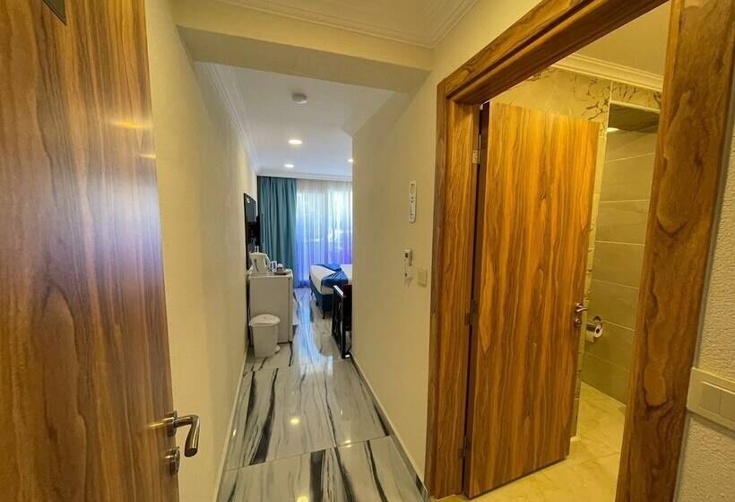 Garden Butik & Apart Hotel Akbuk