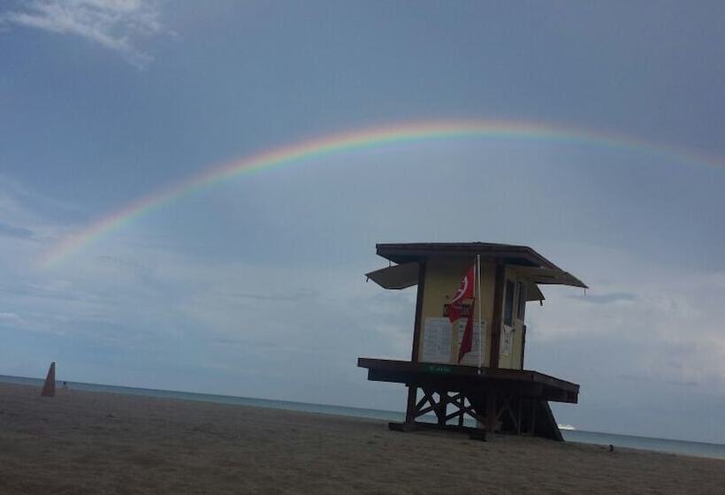 Hollywood Beach Side Apartments