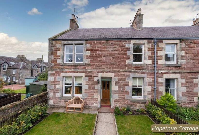 Hopetoun Cottage   Beautiful Cottage
