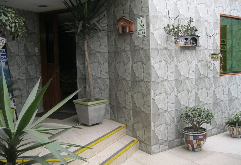 Hostal Hostello Lima Airport