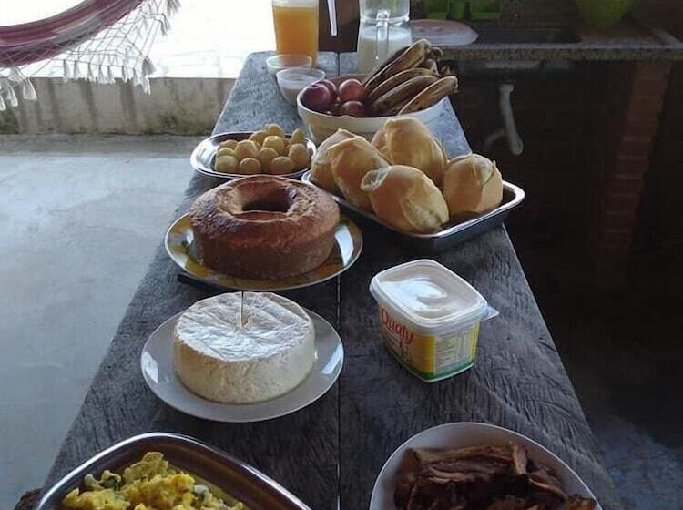 Hostel Cantinho Família Aventura