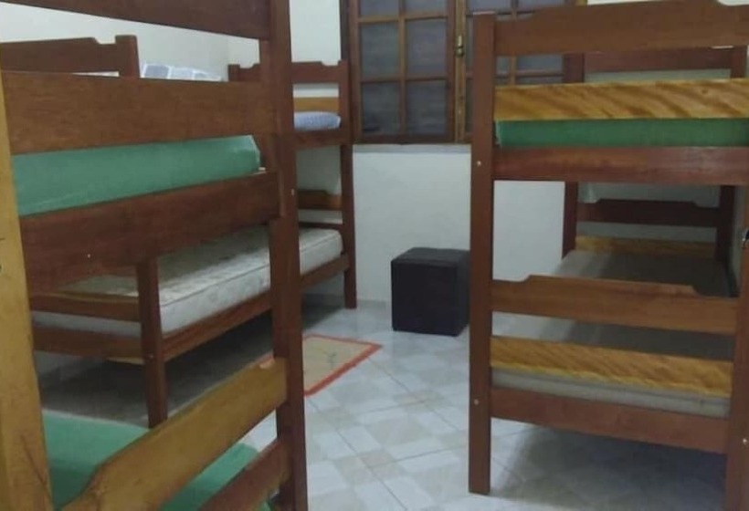 Hostel Cantinho Família Aventura