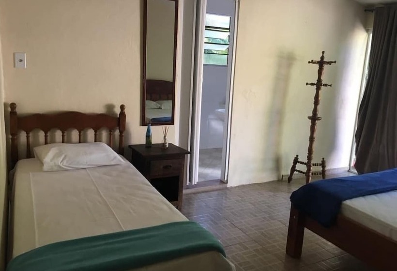 Hostel Cantinho Família Aventura