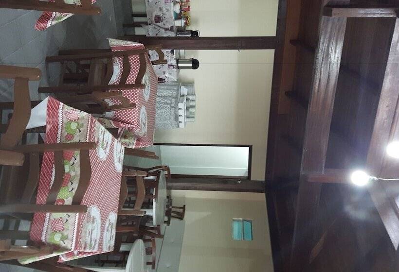 Hostel Retiro Do Sagui