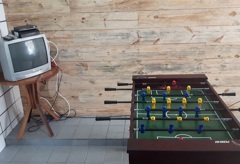 Hostel Retiro Do Sagui