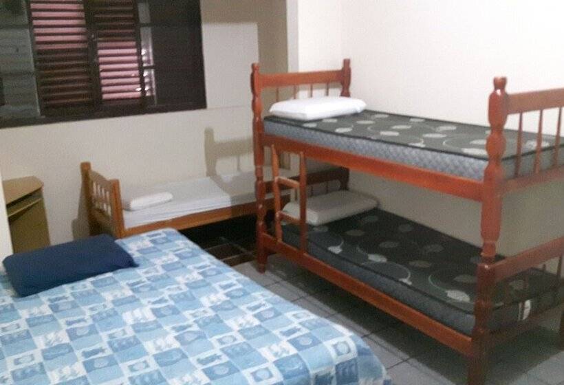 Hostel Retiro Do Sagui