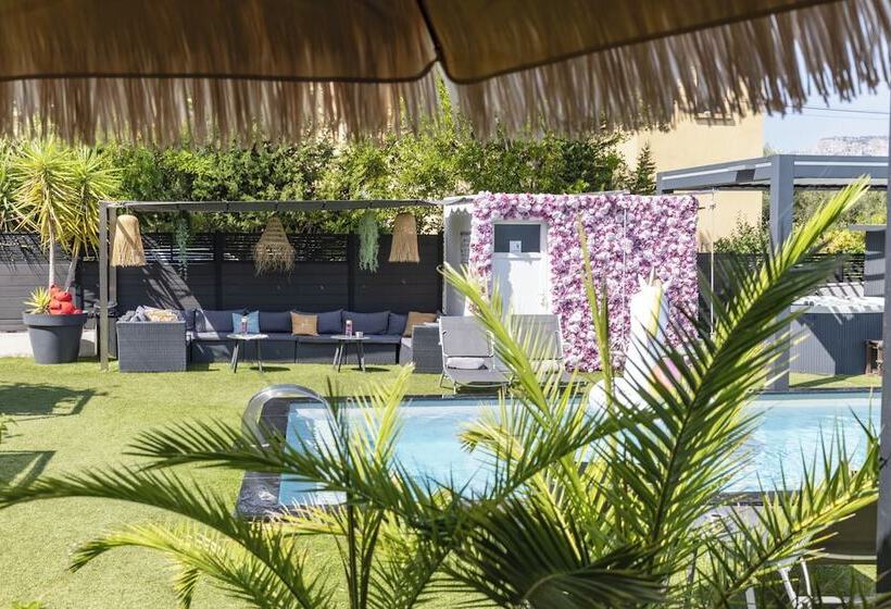 בית מלון כפרי Eden Cassis