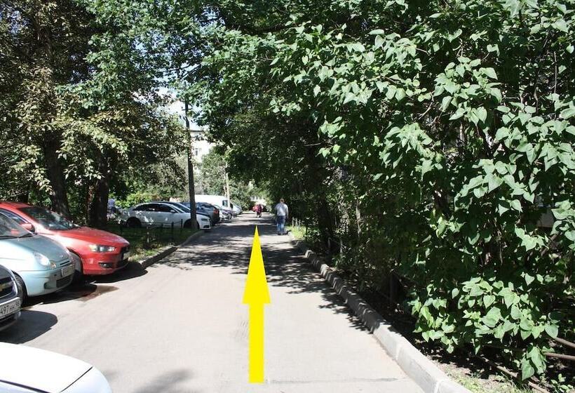 호텔 Fresh Apartment On Varshavskaya 61