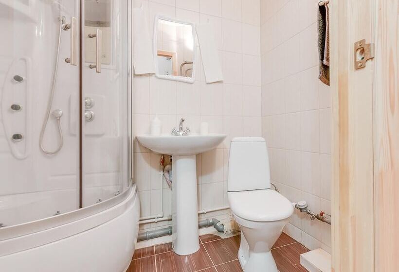 호텔 Fresh Apartment On Varshavskaya 61