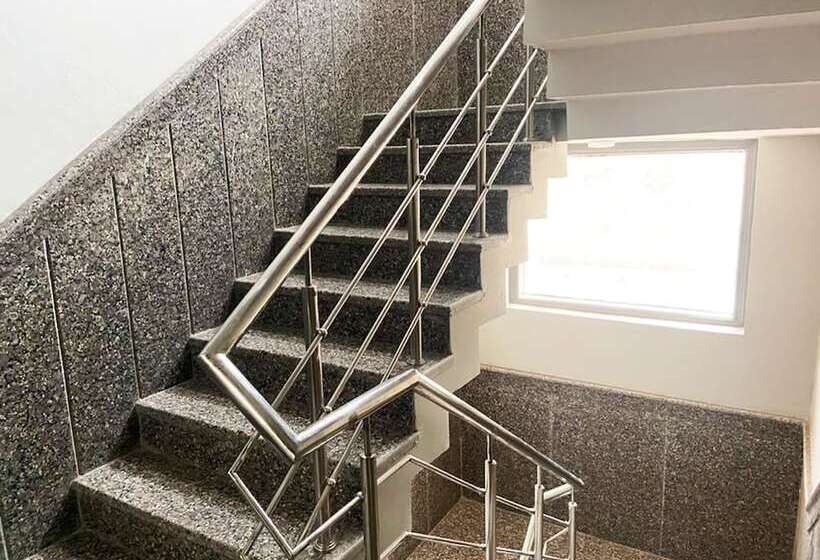 Отель Gray Saffron