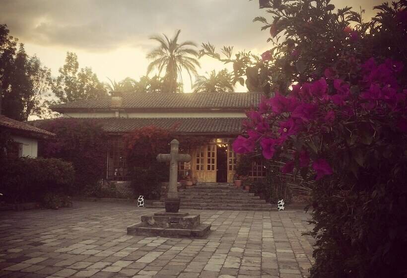 فندق Hacienda La Carriona