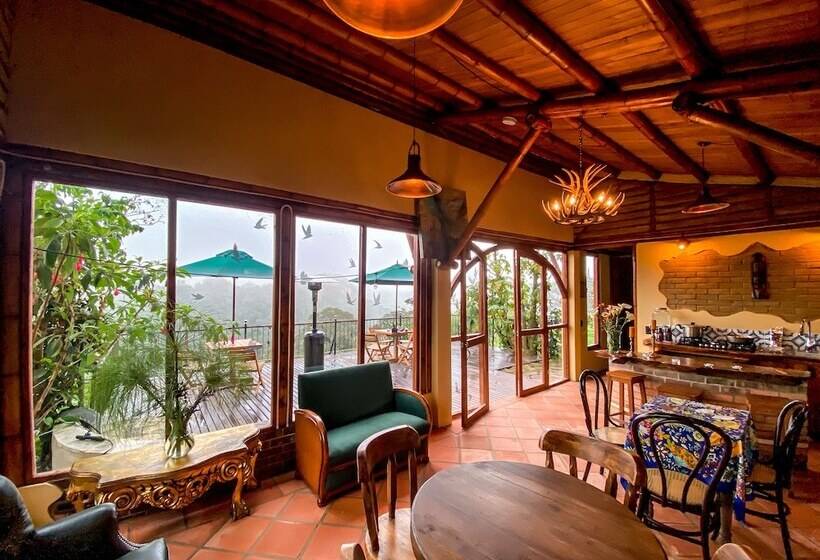 בית מלון כפרי La Gloria Reserva Forestal