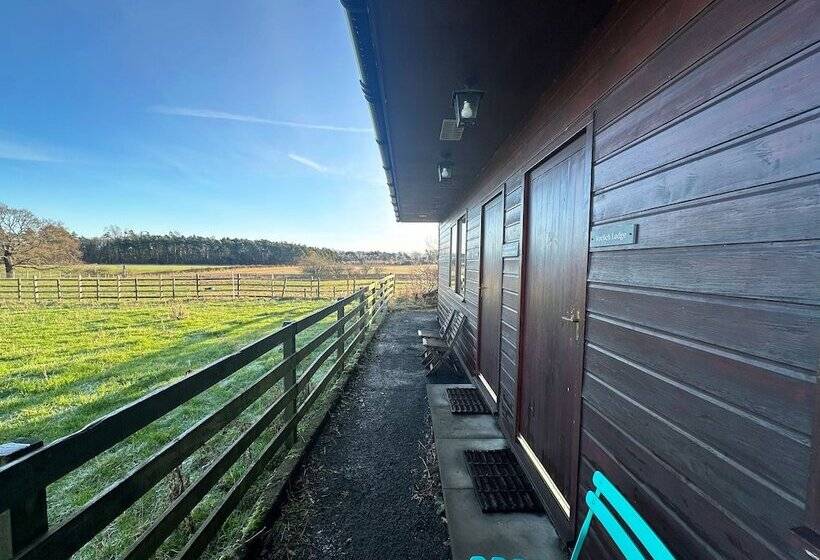 فندق Orchard House Lodges By Ecohuman