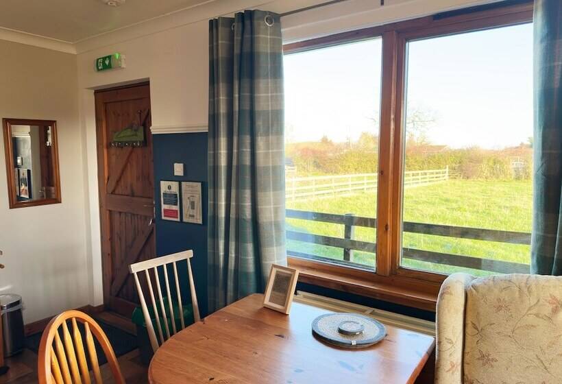 فندق Orchard House Lodges By Ecohuman