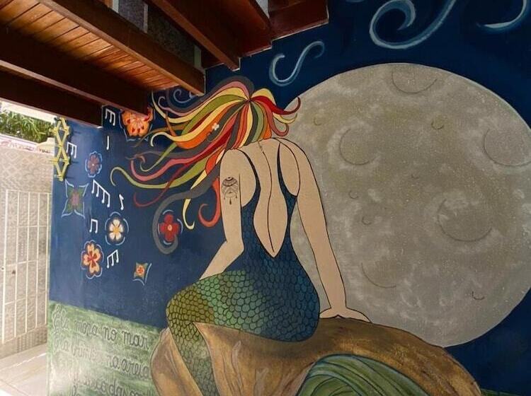 ホテル Pousada Liras Da Poesia