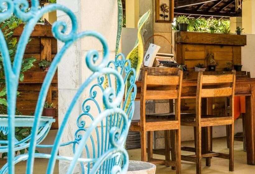 ホテル Pousada Liras Da Poesia