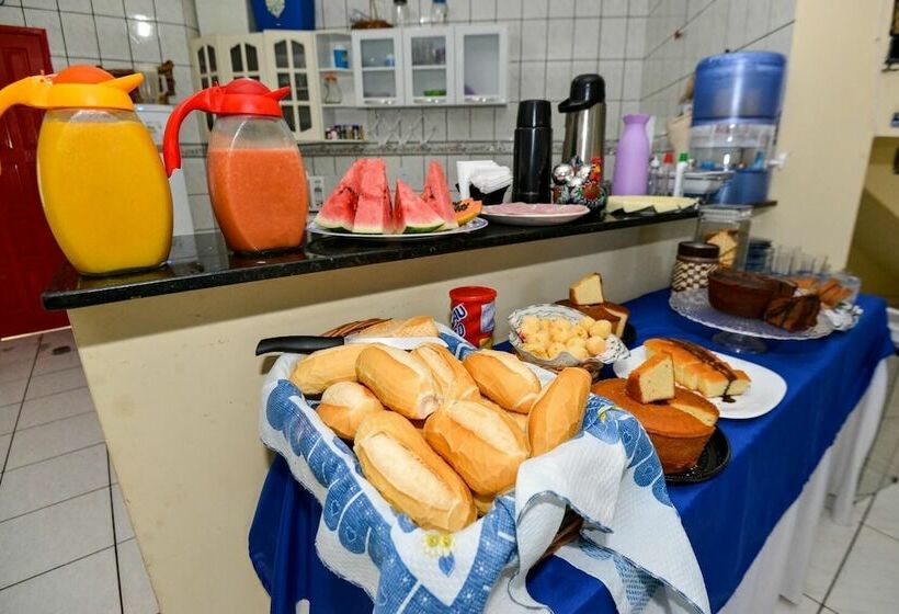 בית מלון כפרי Pousada Praia Do Ribeiro