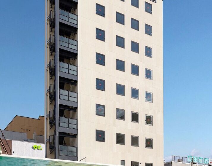 Отель Remington