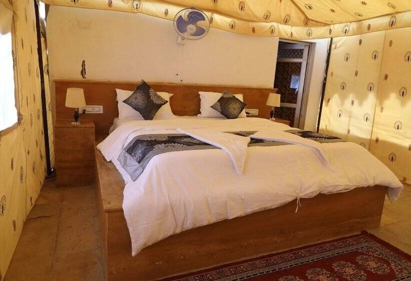 酒店 Tokyo Desert Camp