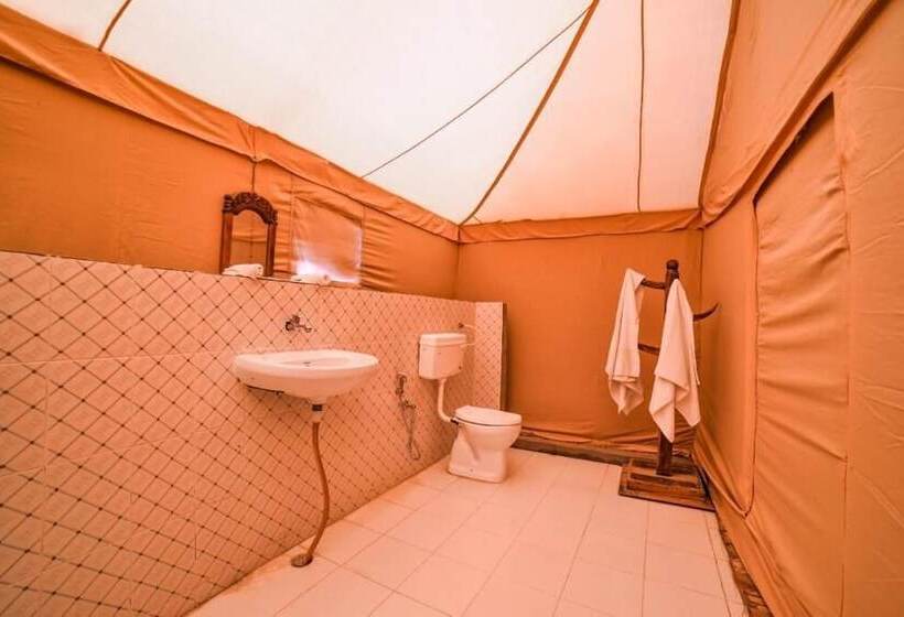 فندق The Captain Desert Camp