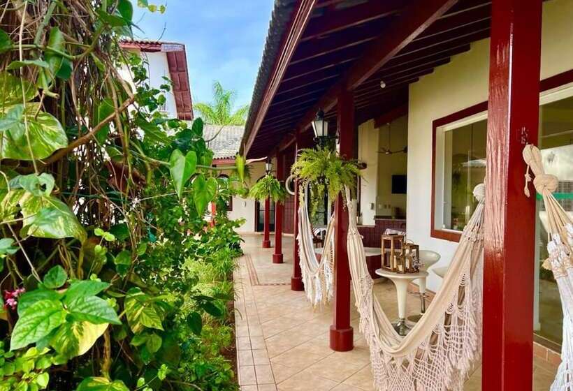 ホテル The Helvetia Polo Villa