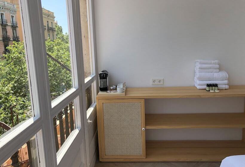 Отель The Mohouse Boutique Room