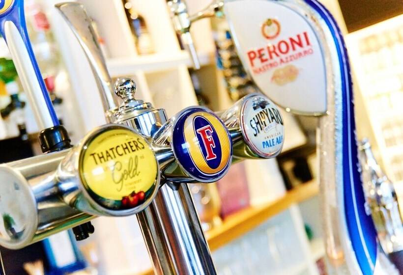 בית מלון כפרי The York