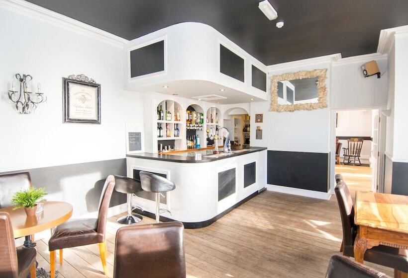 בית מלון כפרי The York