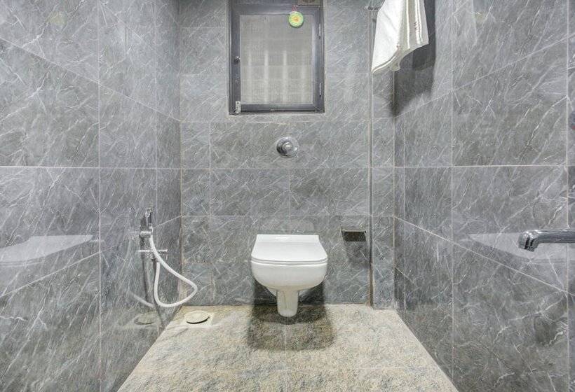 فندق Treebo Kings Inn Vashi