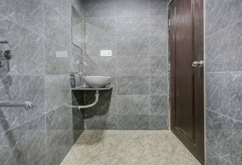 فندق Treebo Kings Inn Vashi