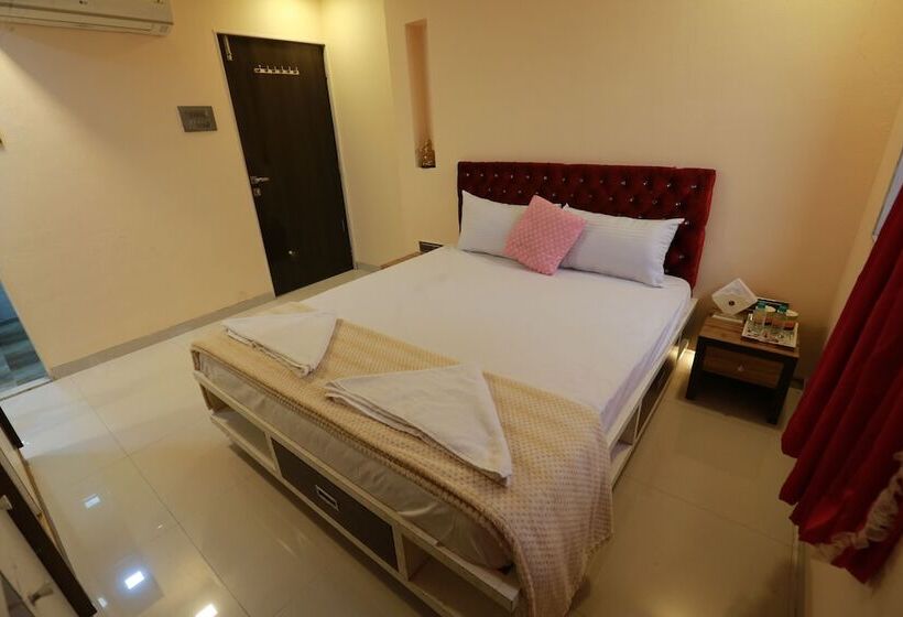 酒店 Villa Residency Navi Mumbai