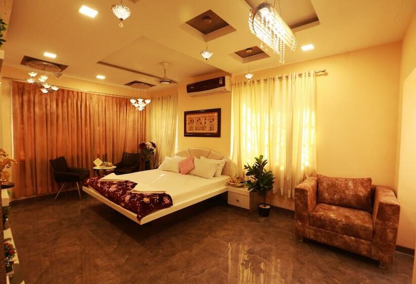 酒店 Villa Residency Navi Mumbai