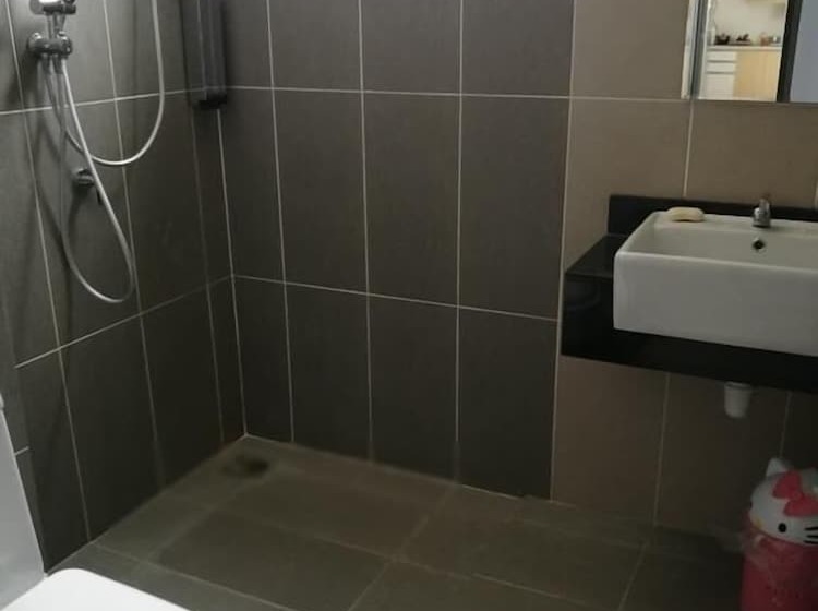 Japanese Home Hello Kitty Hostel