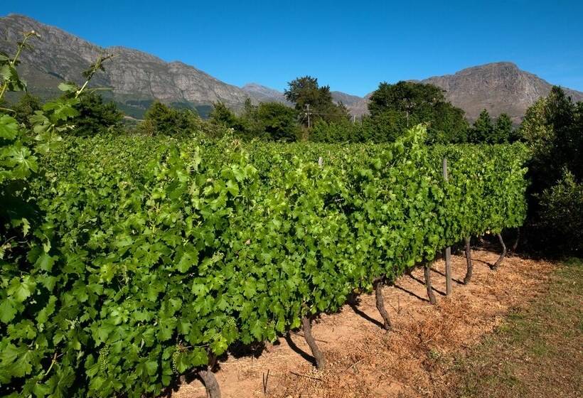 La Galinière Guest Cottages