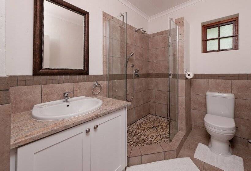 La Galinière Guest Cottages