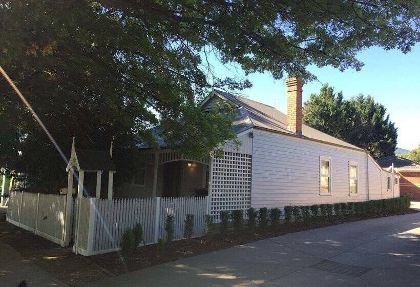 Lucy S Cottage Healesville